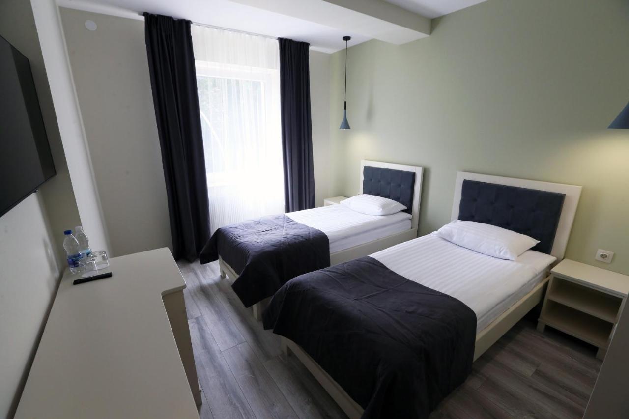 Hotel Golden Lemon Готель Золотий Лимон Lviv Exterior photo